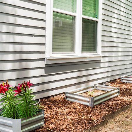 Bright + New - Fire Pit - Hammock - 3 Bd Raleigh Exterior foto
