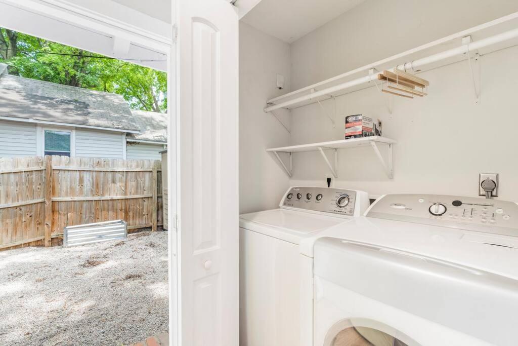 Bright + New - Fire Pit - Hammock - 3 Bd Raleigh Exterior foto